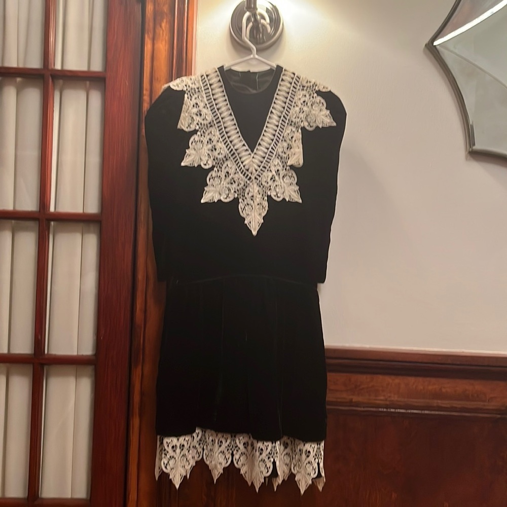 Velvet drop waist lace detail with amazing satin bow dress. Fully lined too.
